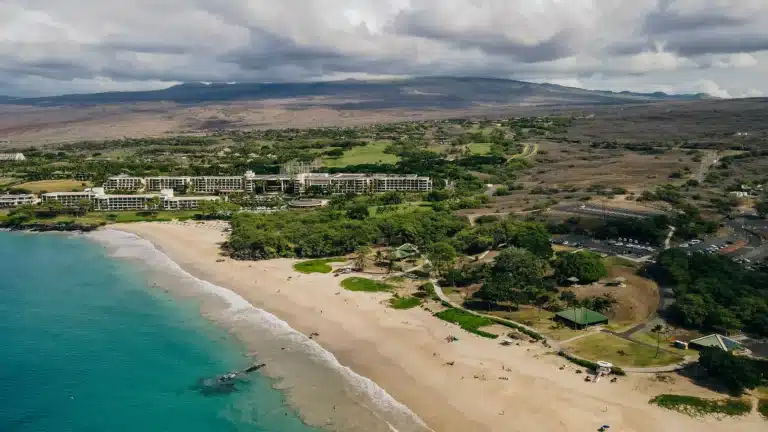 Hapuna Beach Park is a Beach located in the city of Kamuela on Big Island, Hawaii