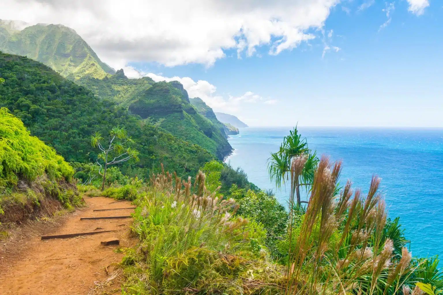 Kalalau Trail: Hiking Trail Attraction in the town of Hanalei on Kauai