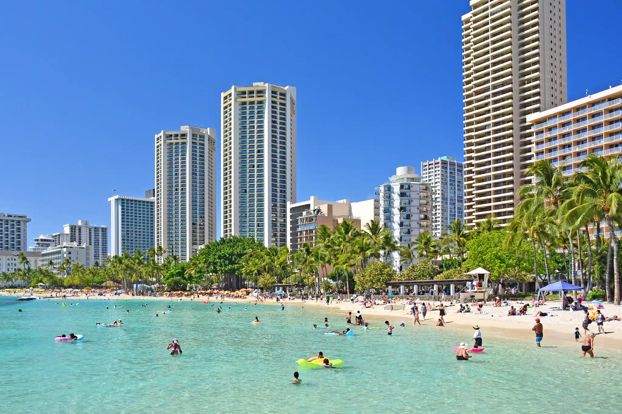 Kuhio Beach is a Beach located in the city of Honolulu on Oahu, Hawaii