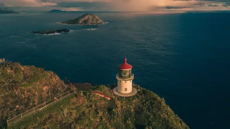 Makapu'u Lighthouse Trail is a Hiking Trail located in the city of Waimanalo on Oahu, Hawaii
