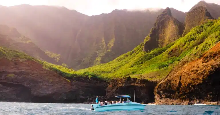 Summer Sight See Adventure is a Boat Activity located in the city of Hanalei on Kauai, Hawaii