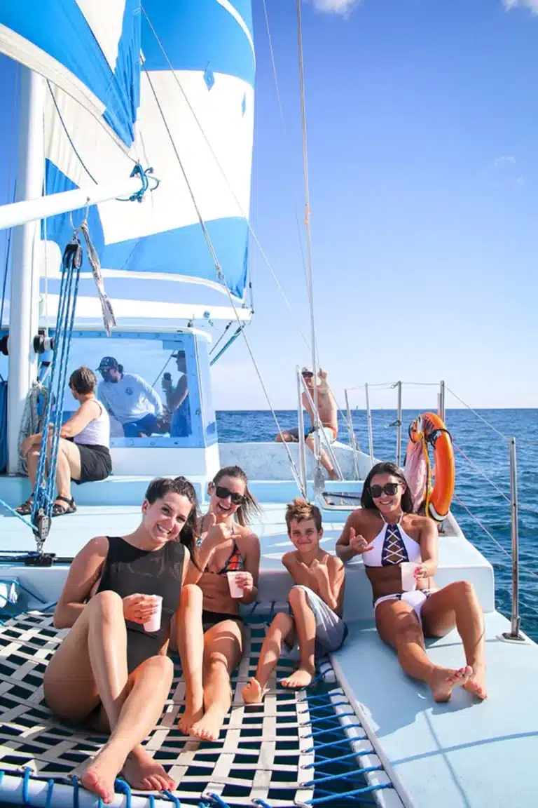 Day Sail is a Boat Activity located in the city of Honolulu on Oahu, Hawaii