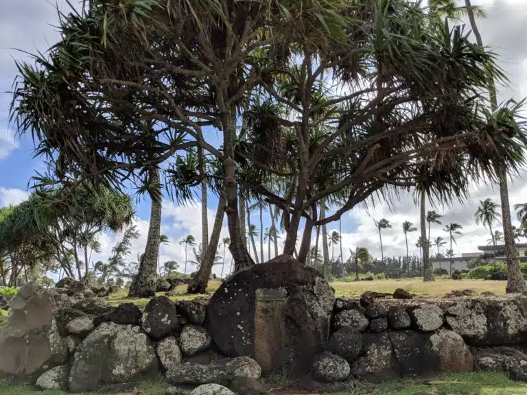 Hikinaakala Heiau is a Heritage Site located in the city of Kapaa on Kauai, Hawaii
